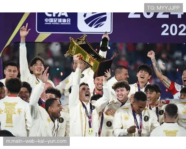 弗拉门戈提前一轮锁定2025赛季冠军 成就联赛与解放者杯双冠王伟业